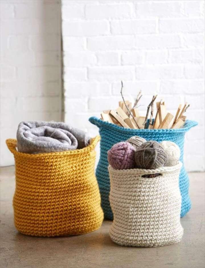 Cozy And Comfy Crocheted Pieces For Home Dé