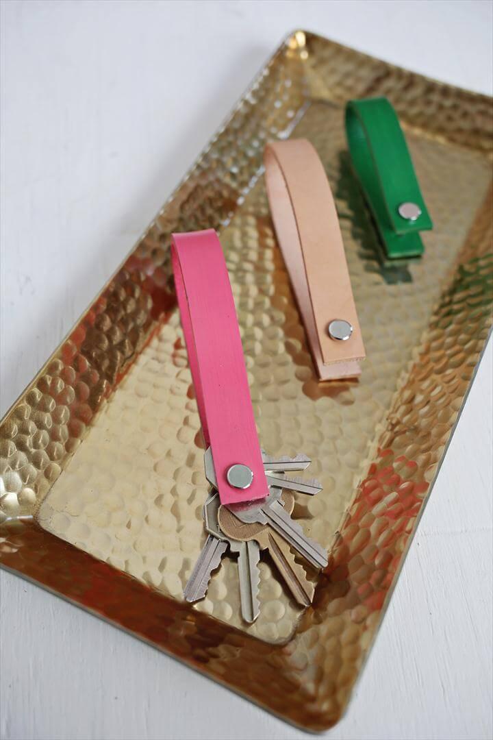 Painted Leather Keychain DIY.