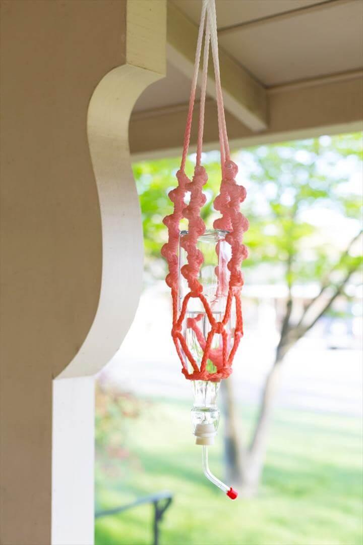 DIY Macrame feeder