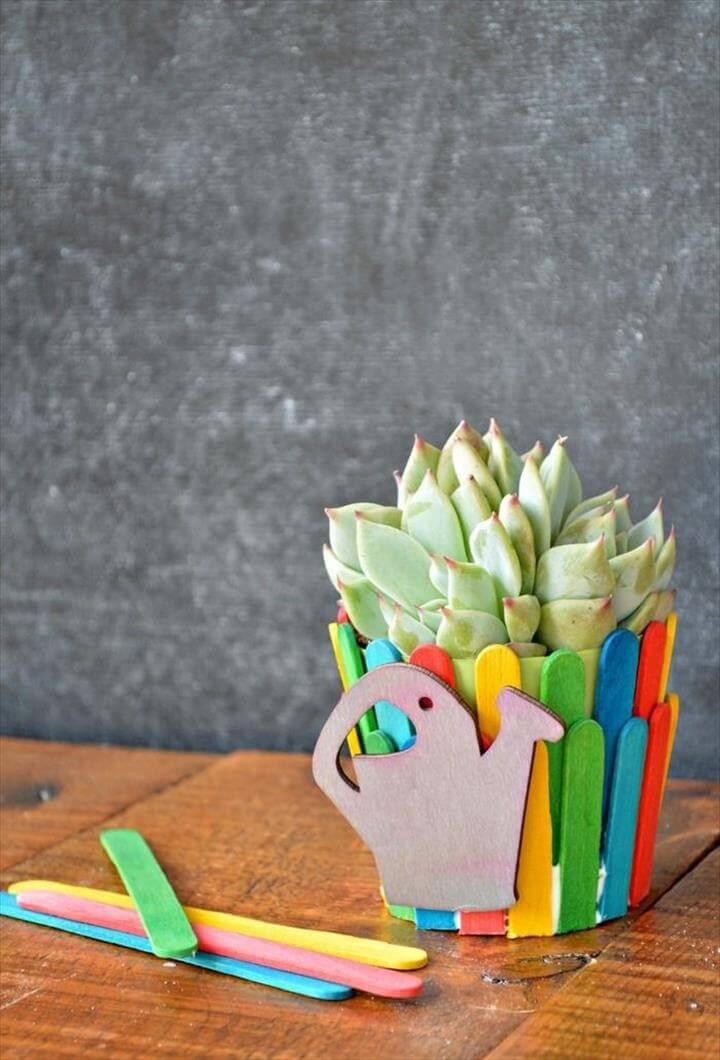 Craft stick planter