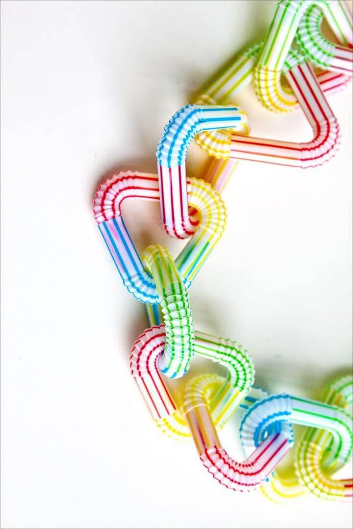 DIY Tutorials & Ideas to Make Drinking Straw Crafts