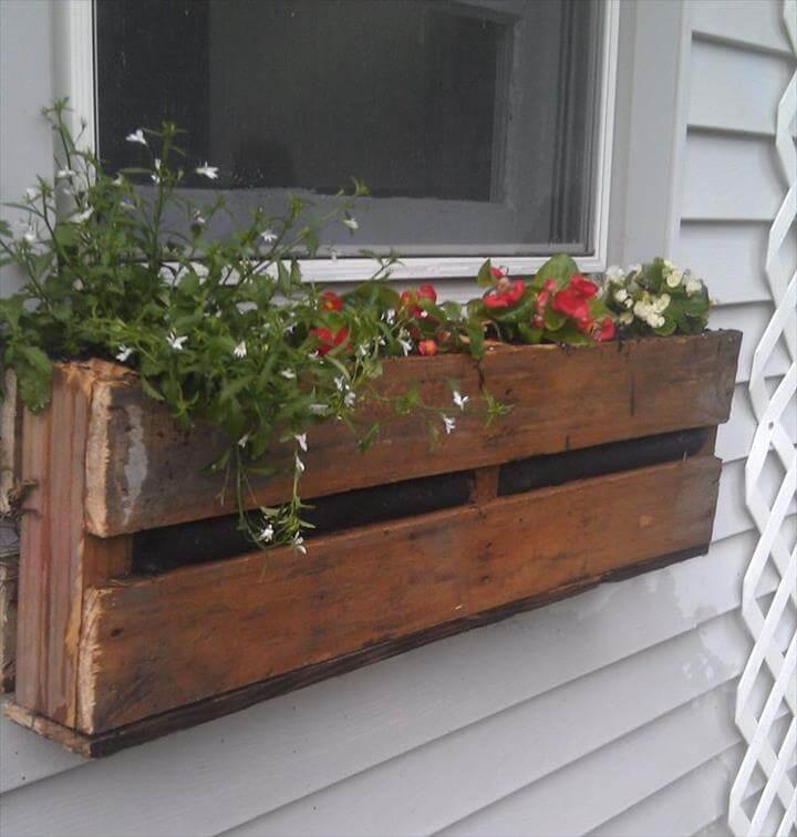 DIY Planter Box For Window