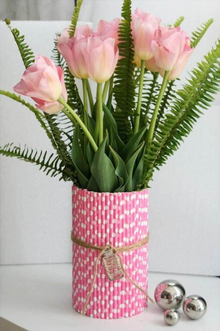 Straw Flower Vases