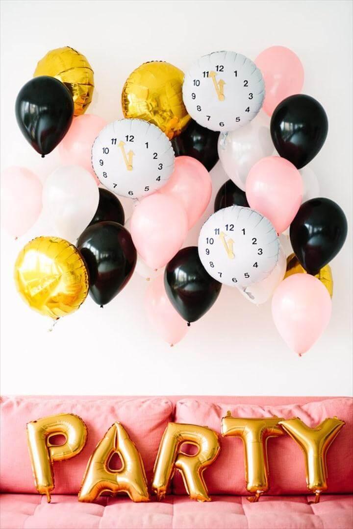 diy colorful balloon clock
