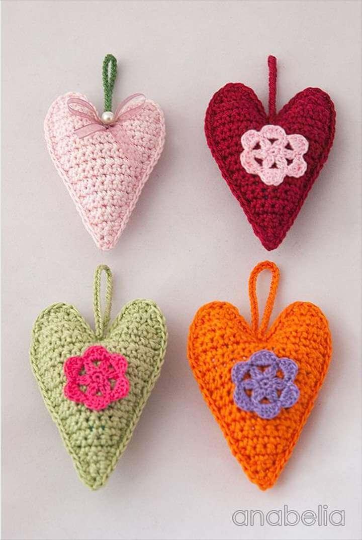 Crochet hearts, free pattern