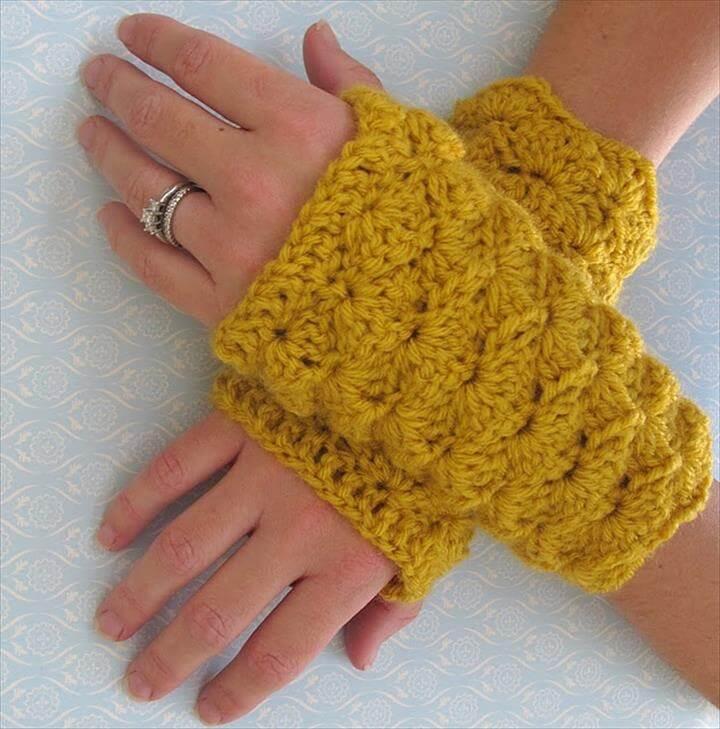 Shell Stitch Fingerless Gloves. Crochet, Yellow Crochet Gloves, crochet GLOVES with fingers