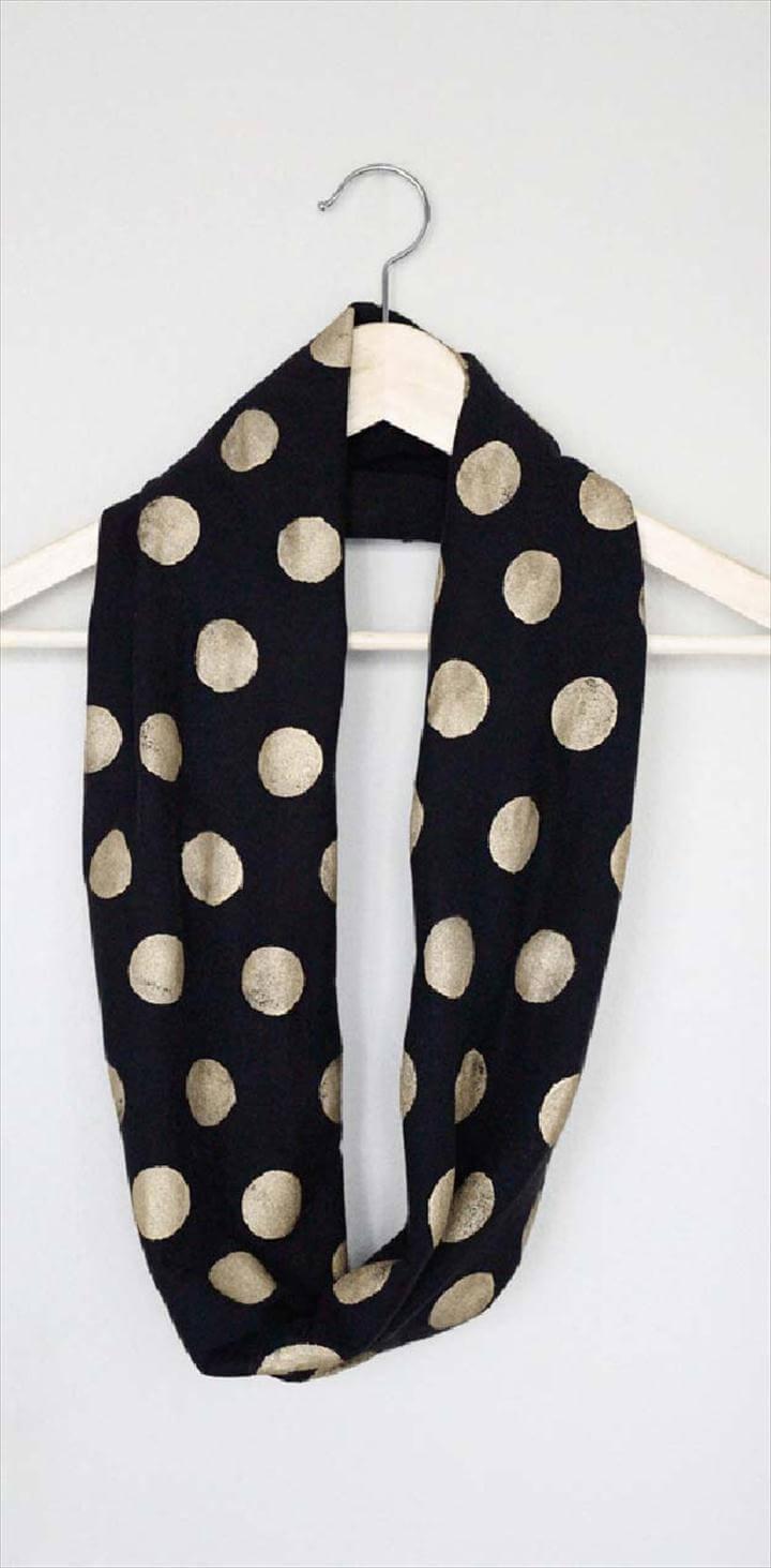 DIY Polka Dot Crafts and Projects - DIY Polka Dot Infinity Scarf - Cool Clothes,