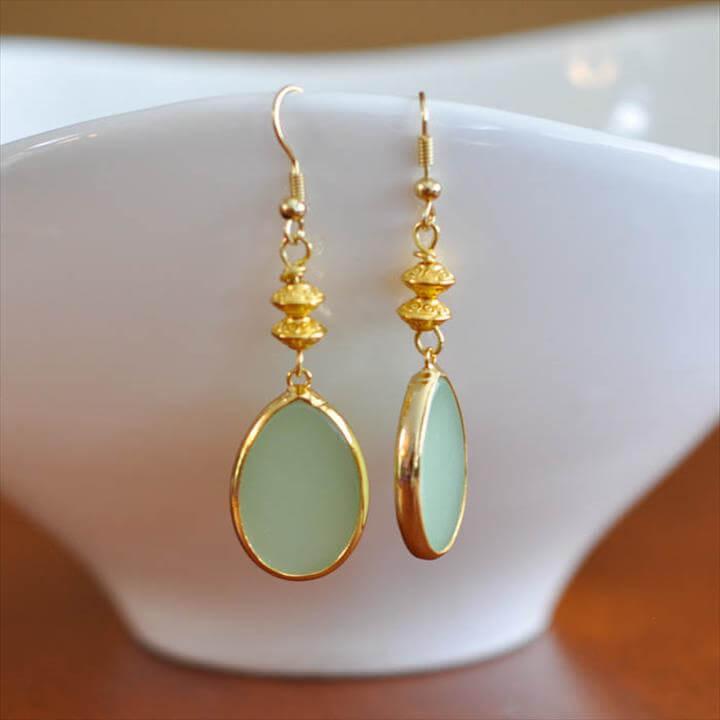 Green Teardrop Earring Tutorial, Green and Gold Earrings