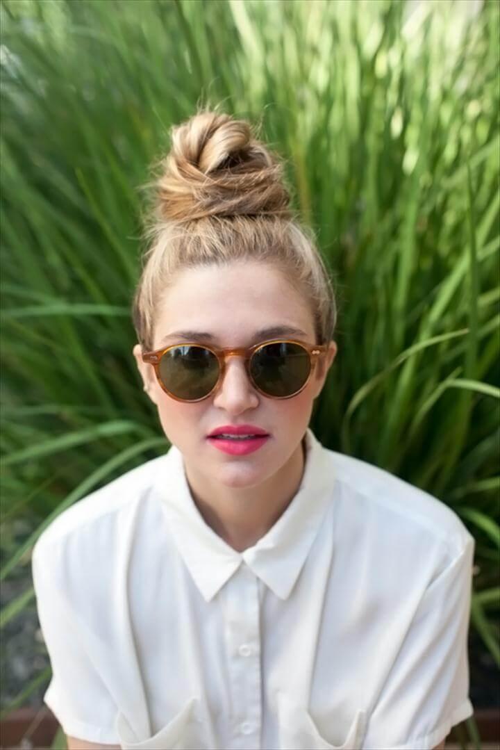 The Perfect Messy Bun for Summer