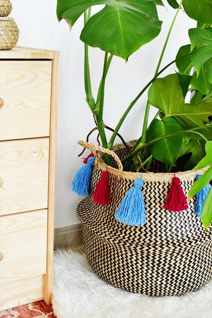 Tassel Seagrass Basket