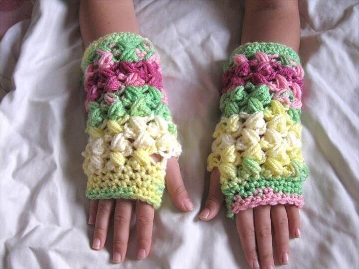 Zig Zag Puff Stitch Finger less Gloves