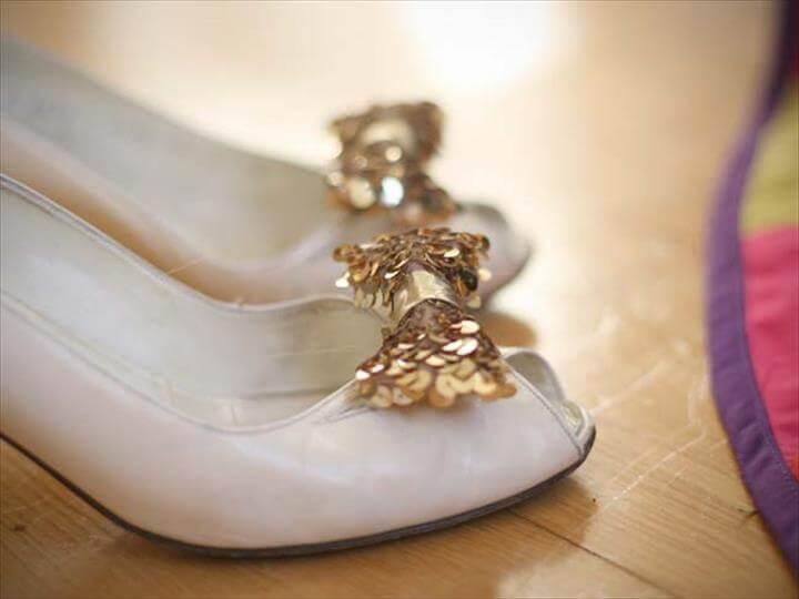 DIY Holiday: Sequin Shoe Clip