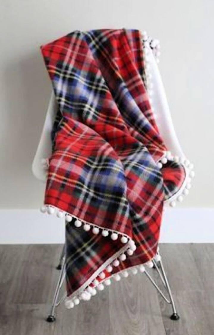 gorgeous blankets, diy projects, diy ideas, diy tassel blankets, 