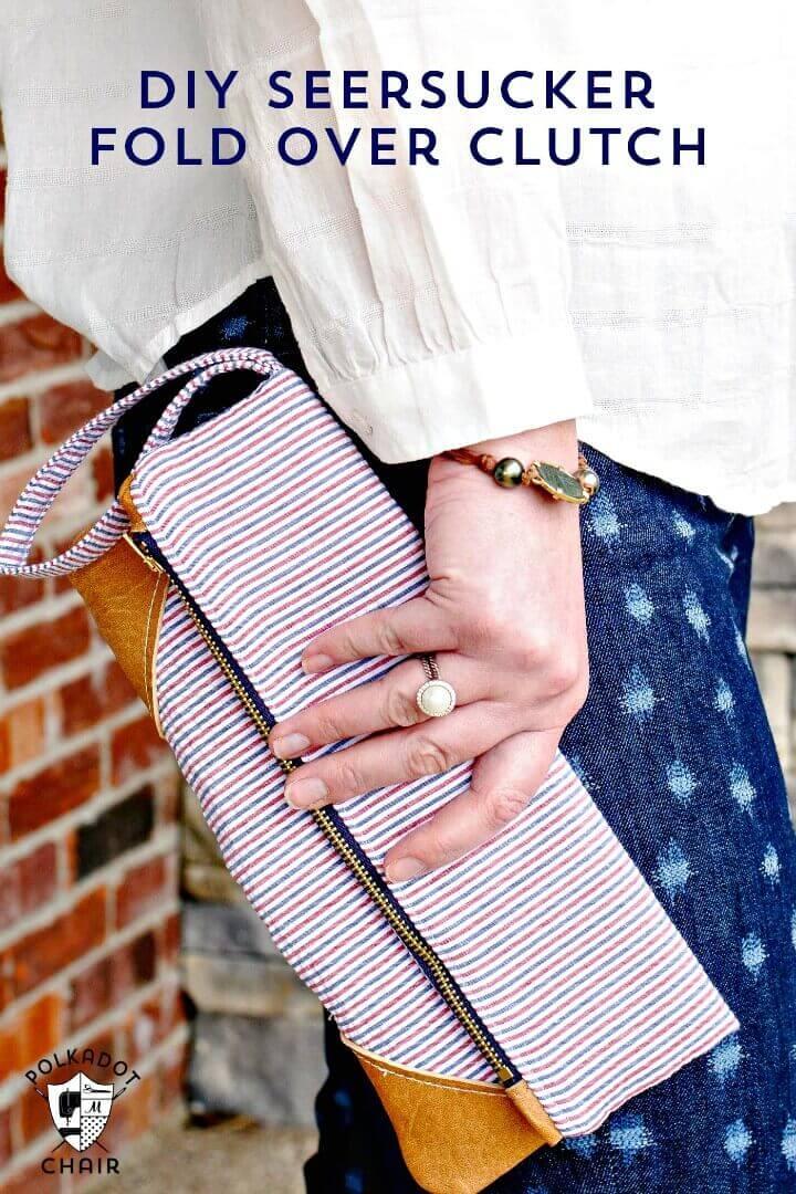 seersucker clutch, diy hand clutch, diy ideas