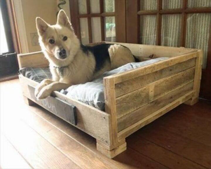 pallet dog house, pallet bed, dog bed