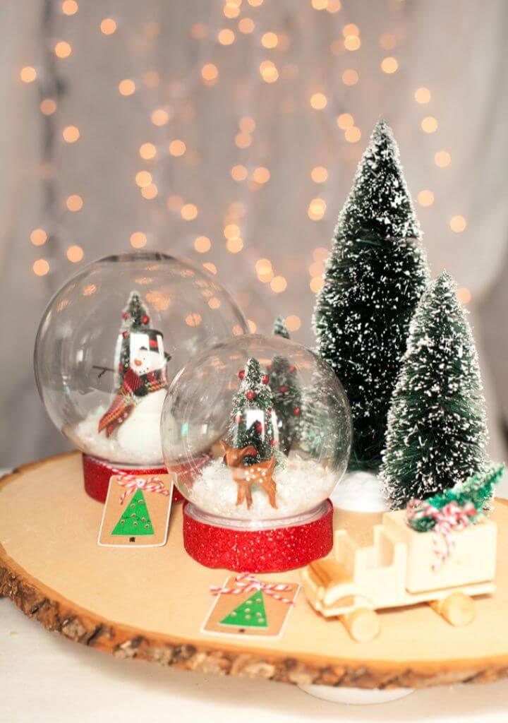 Cute DIY Snow Globe For Christmas With Krazy Glue