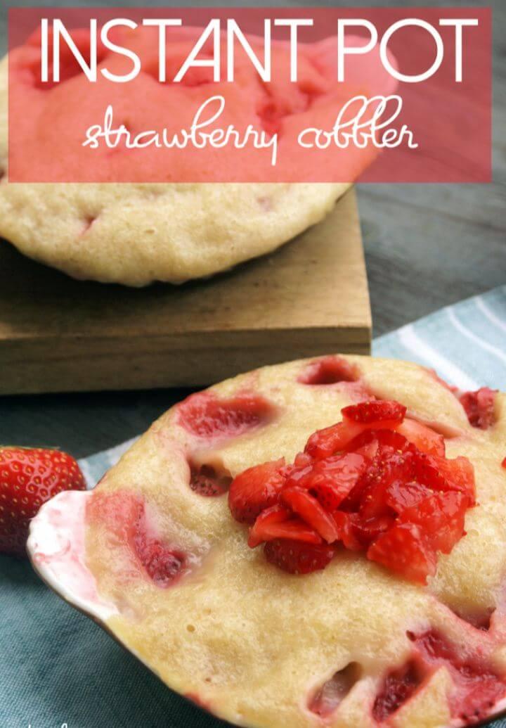 Best Instant Pot Strawberry Cobbler