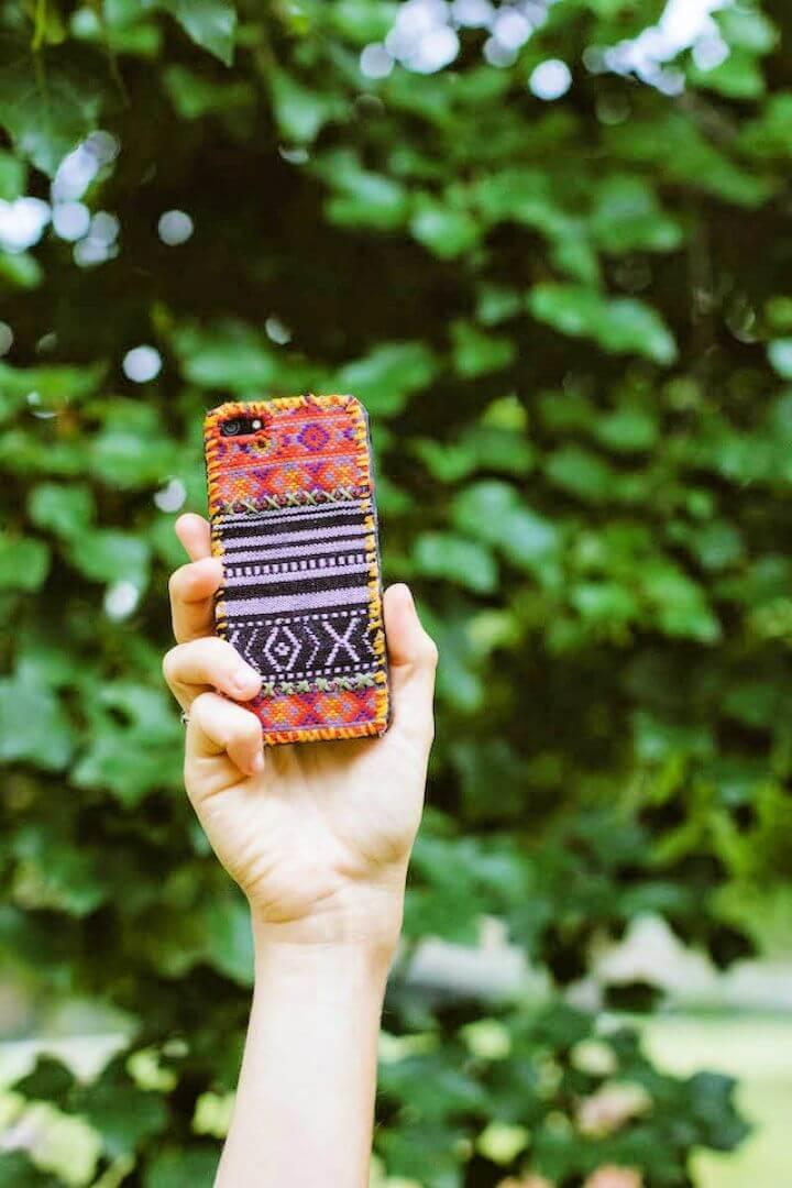Create Your Own DIY Tapestry iPhone Cover Top 1