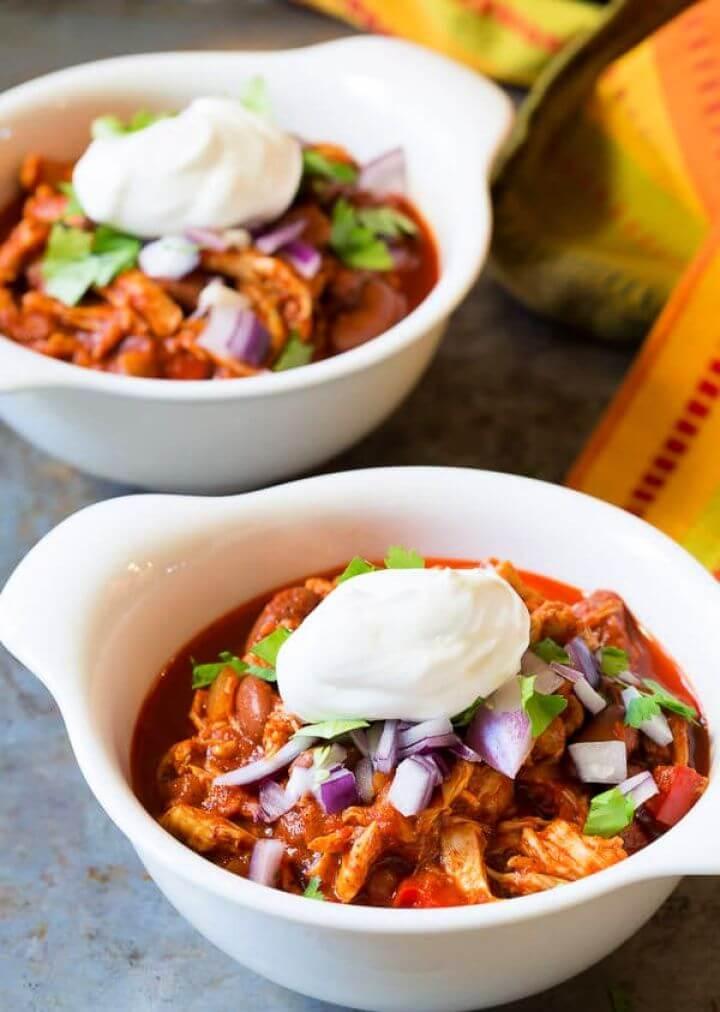 DIY Roasted Red Pepper Chicken Chili