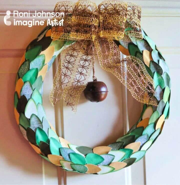 How to Build a Papercrafted Wreath with Dewlets