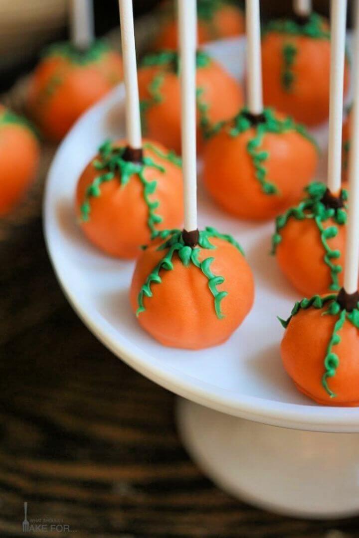 Make Your Own DIY Pumpkin Cake Pops