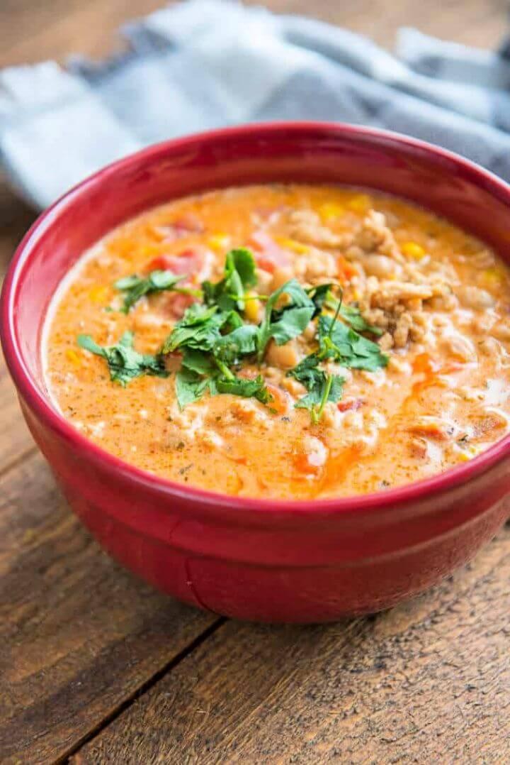 Simple DIY Slow Cooker Buffalo Chicken Chili