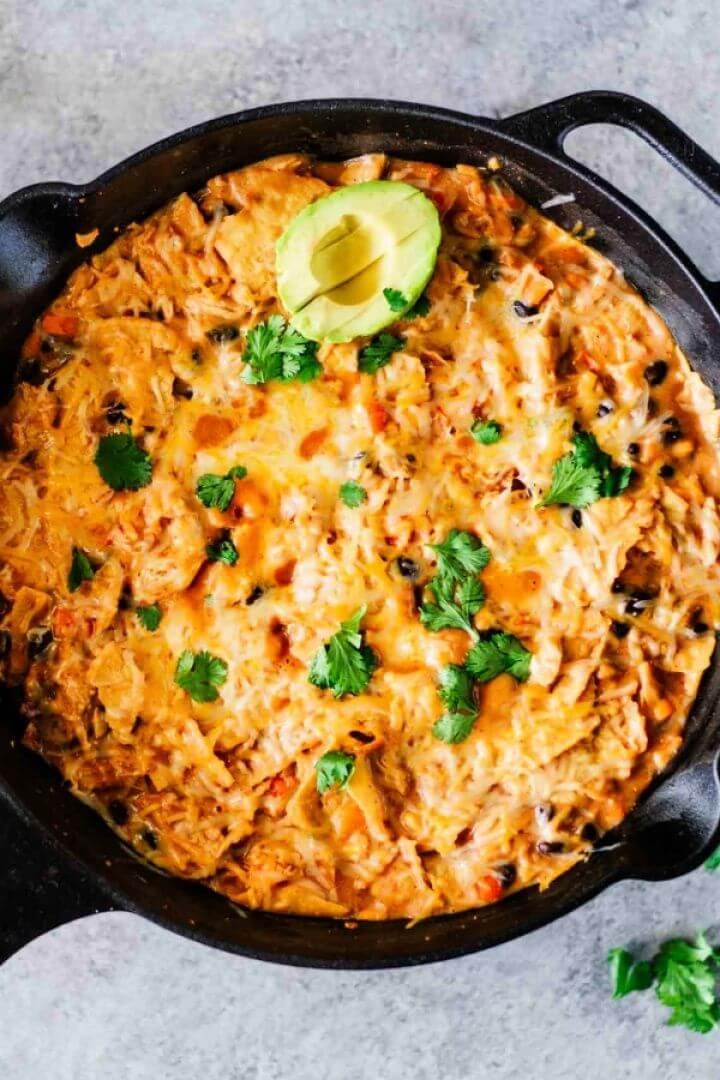 Creamy Healthy Chicken Enchilada Skillet