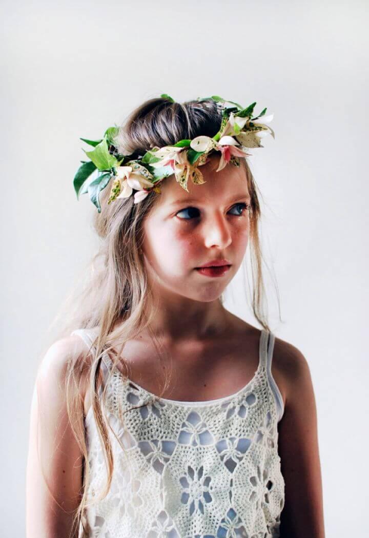 Creativity and Tweens Making Foliage Crowns