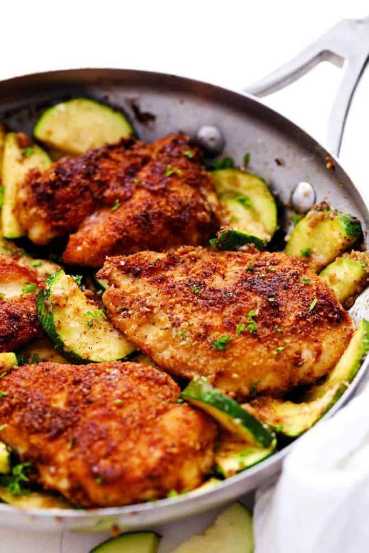 Crispy Parmesan Garlic Chicken With Zucchini