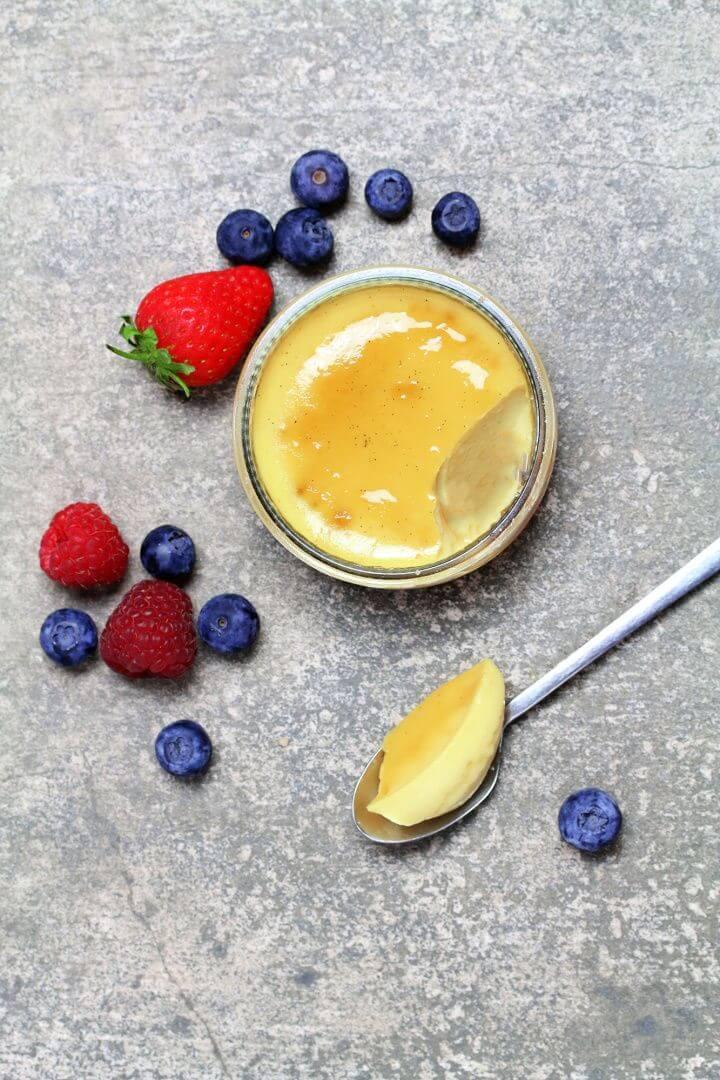 DIY 5 Ingredient Vegan Crème Brûlée