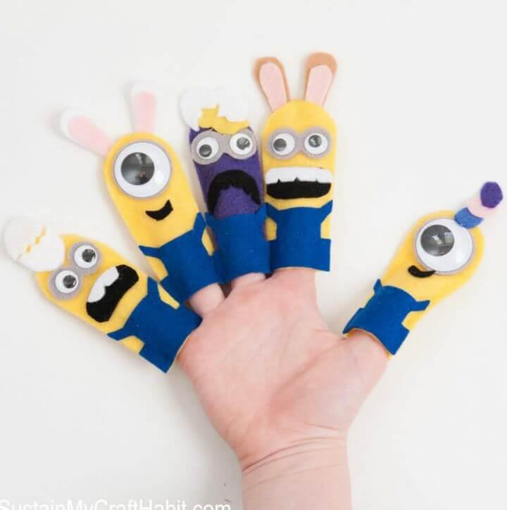 DIY Minion Craft Super Silly Finger Puppets