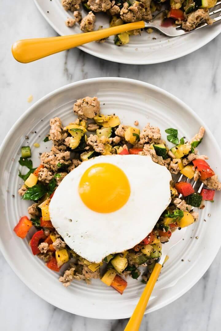 DIY Paleo Ground Turkey Hash With Squash And Peppers 2