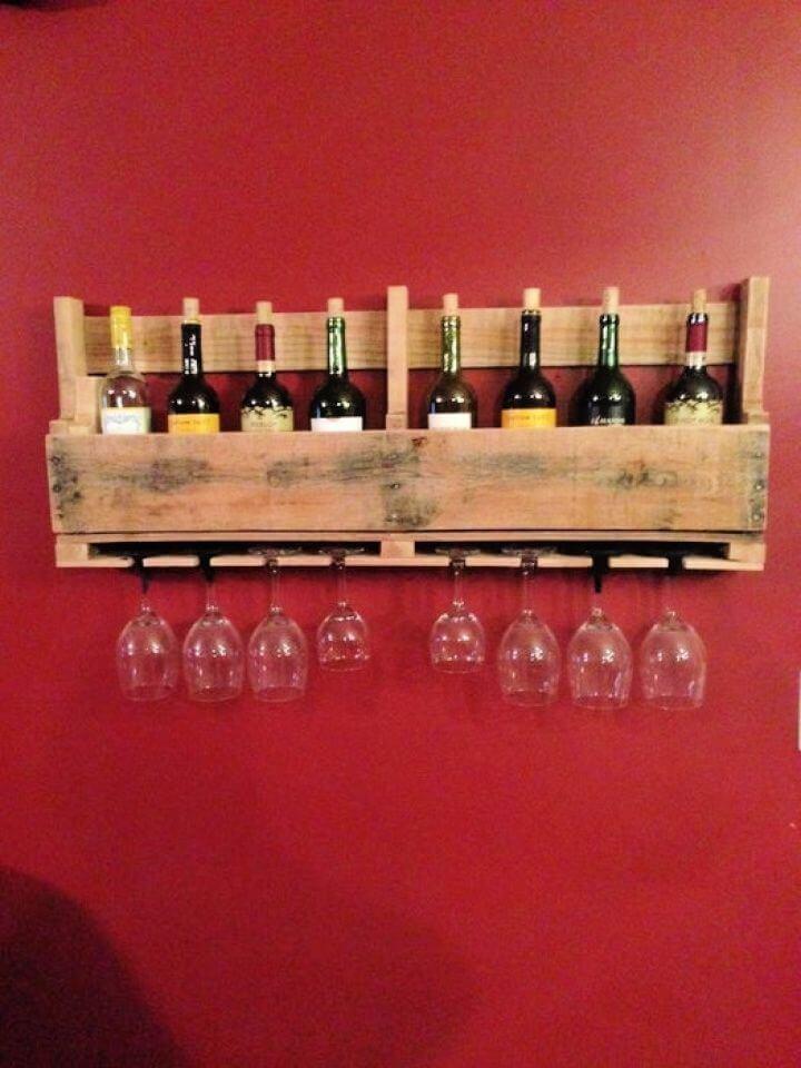 DIY Wood Pallet Wine Rack