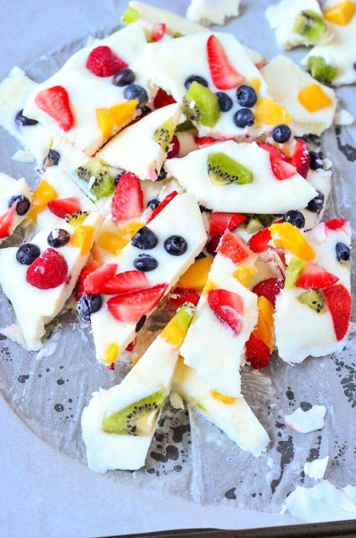 Frozen Yogurt Fruit Bark