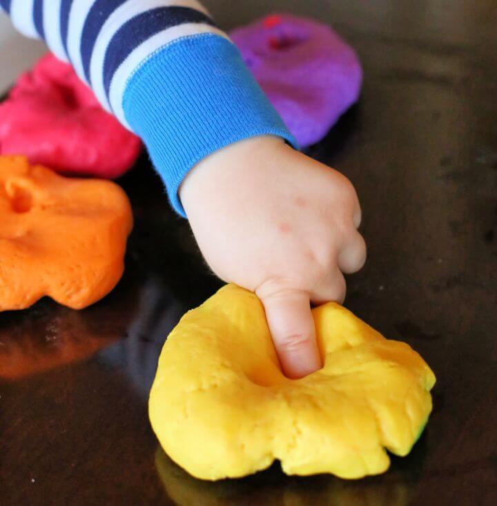 How To Make Edible Gluten Free No Cook Playdough