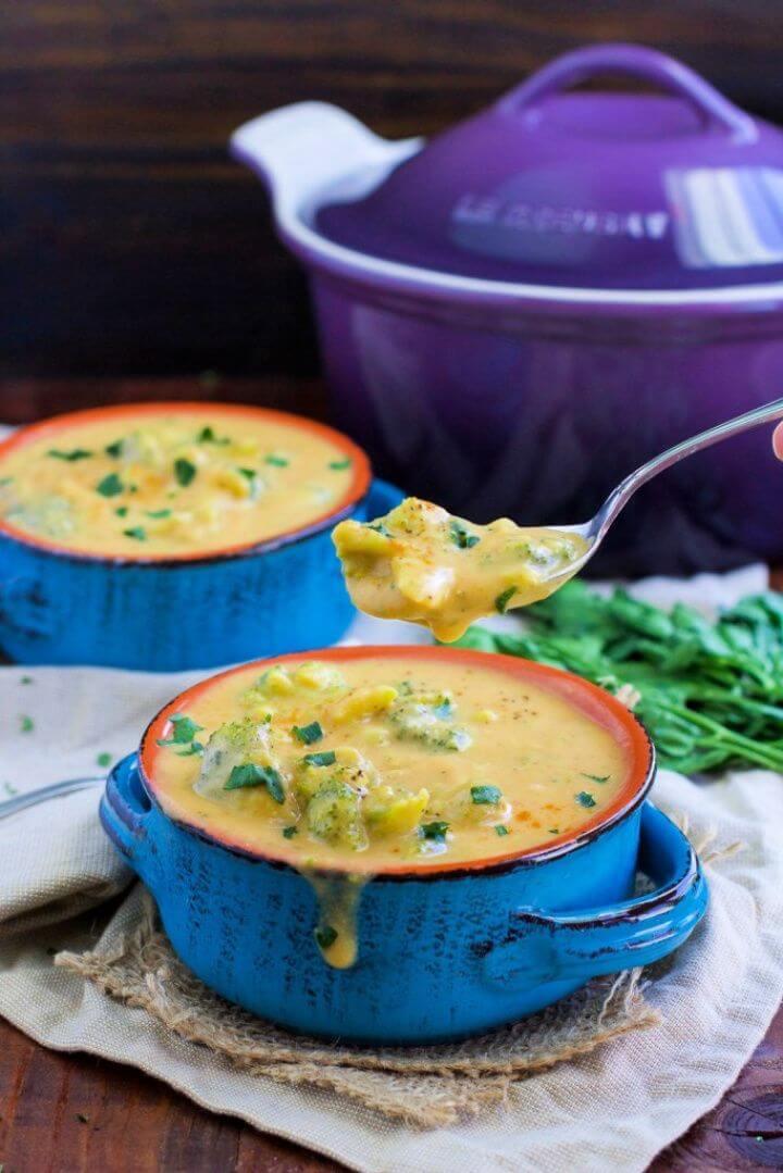 Simple DIY Vegan Broccoli Cheese Soup