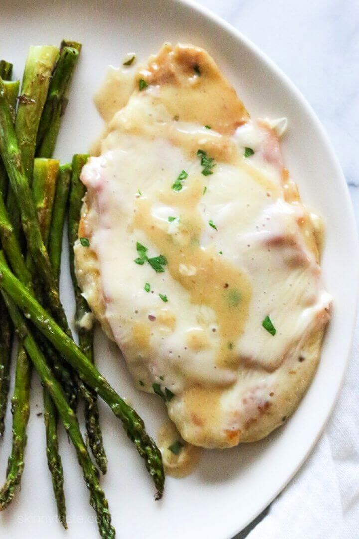 Skillet Chicken Cordon Bleu