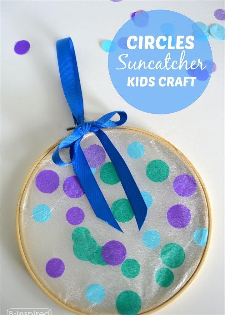 A Simple Circles Suncatcher Summer Craft for Kids
