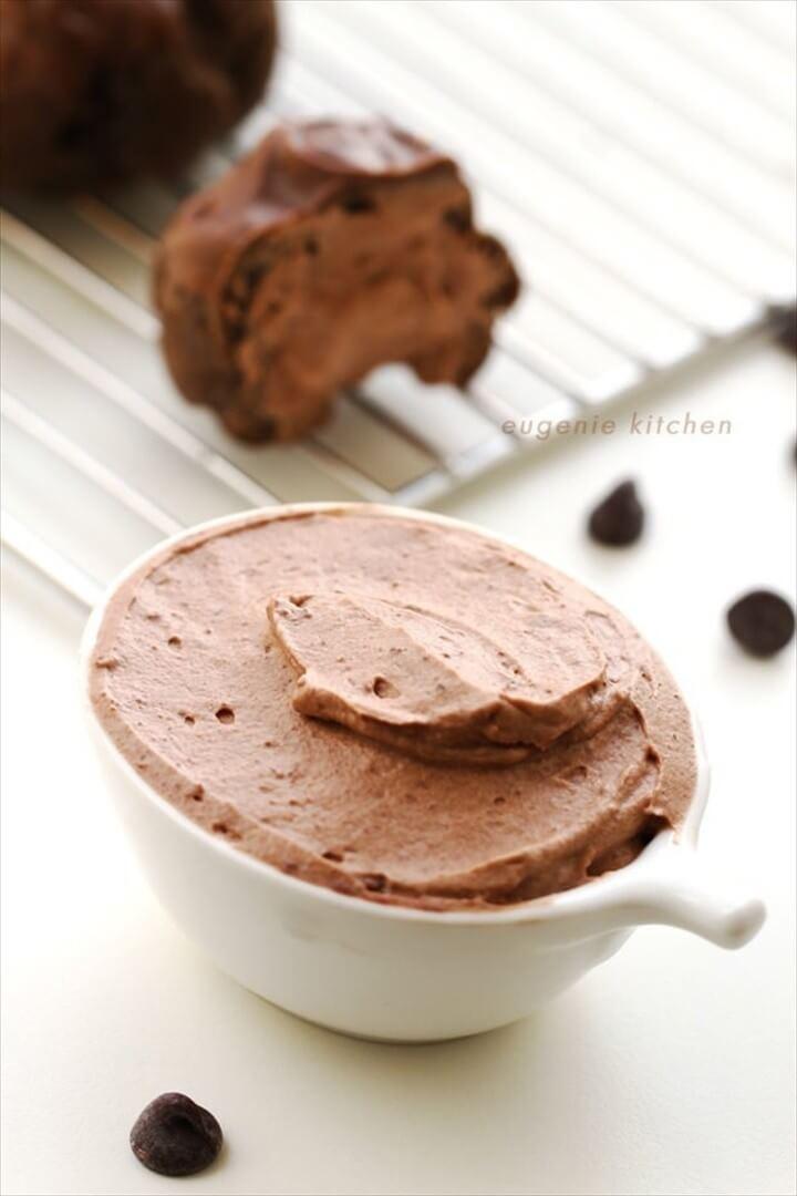 Chocolate Whipped Cream Recipe Idea