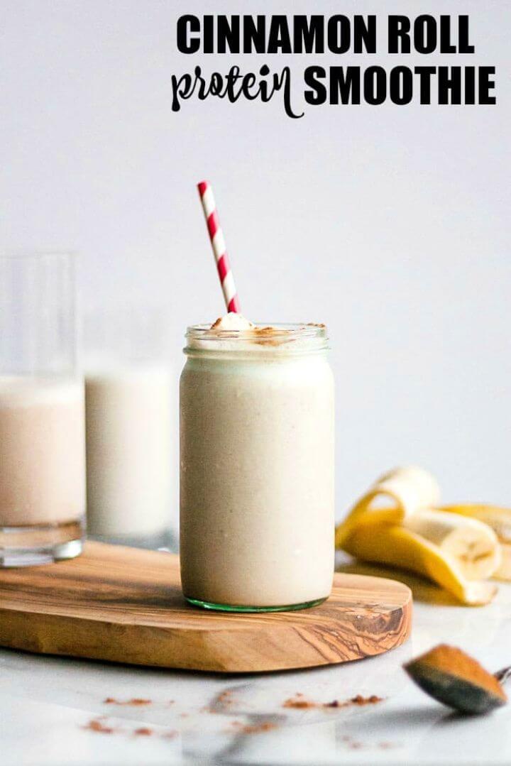 Cinnamon Roll Protein Smoothie