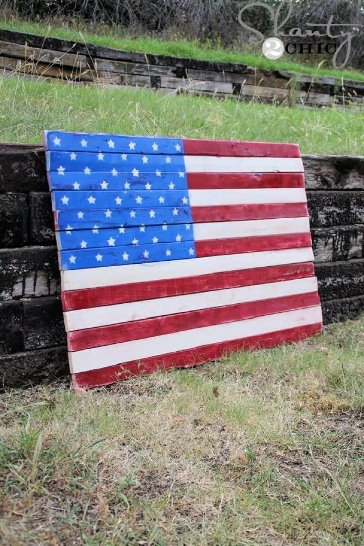 DIY Wood Pallet Art – American Flag