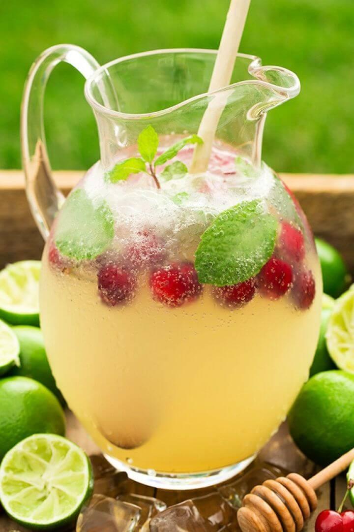 How To DIY Sparkling Honey Limeade 1