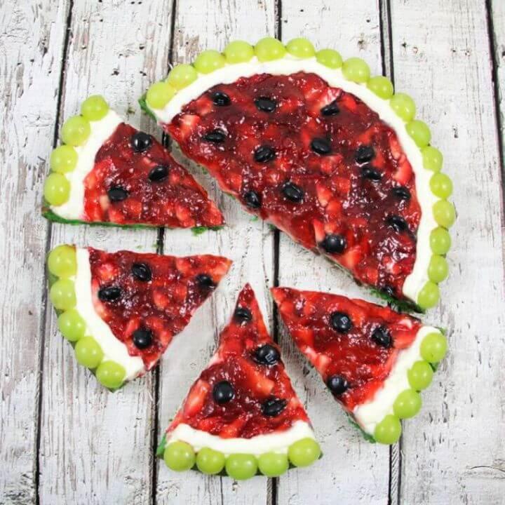 How To Make A DIY Watermelon Fruit Pizza