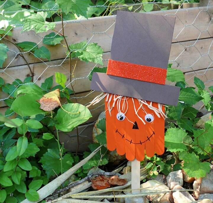 How to Make a Popsicle Stick Scarecrow