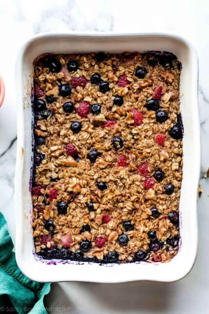 Make Your Own DIY Bowl Baked Oatmeal