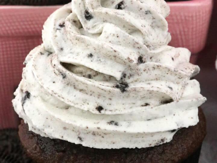 The Best Oreo Whipped Cream Frosting