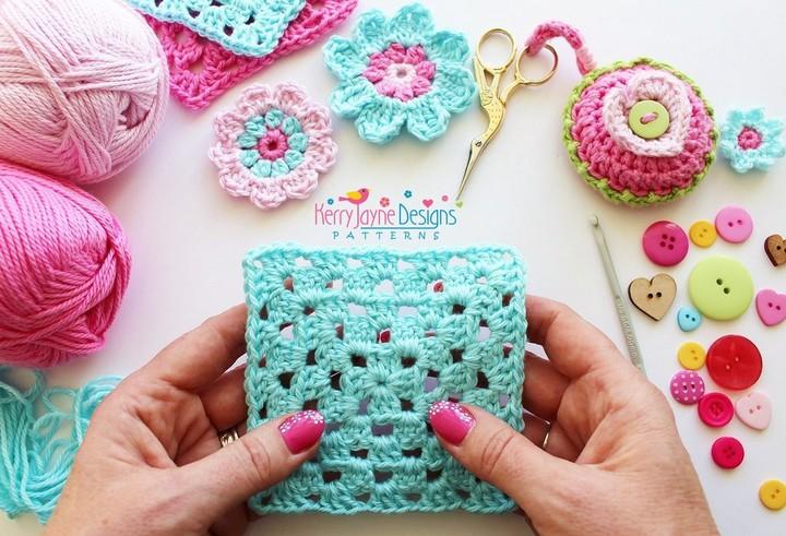 How To Crochet A Straight Granny Square