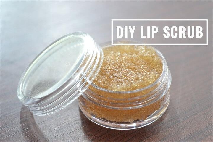 Best Exfoliator Lip Scrub DIY