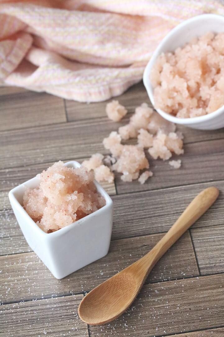 diy lip scrub without honey, diy lip scrub with coconut oil, diy lip scrub without coconut oil, diy lip scrub with vaseline, diy lip scrub without honey and coconut oil, diy lip scrub with brown sugar, cinnamon lip scrub, diy lip scrub with cocoa butter, diy lip balm without beeswax, diy lip moisturizer, diy lip gloss, how to make lip gloss, troom troom lip balm, diy lip balm with vaseline, diy lipstick, homemade cherry lip balm, diytomake.com