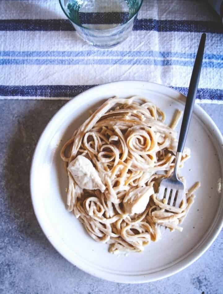 5 Ingredient Instant Pot Chicken Alfredo